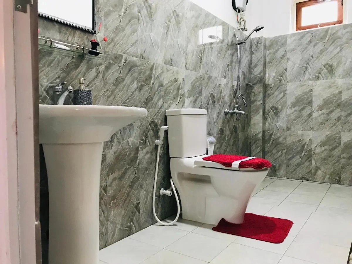 Heaven Breeze Hotel Kandy Guest house
