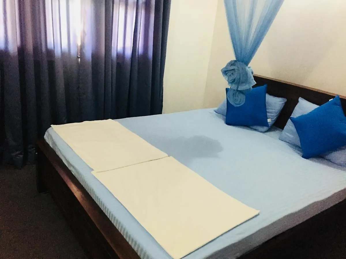 Heaven Breeze Hotel Kandy Guest house