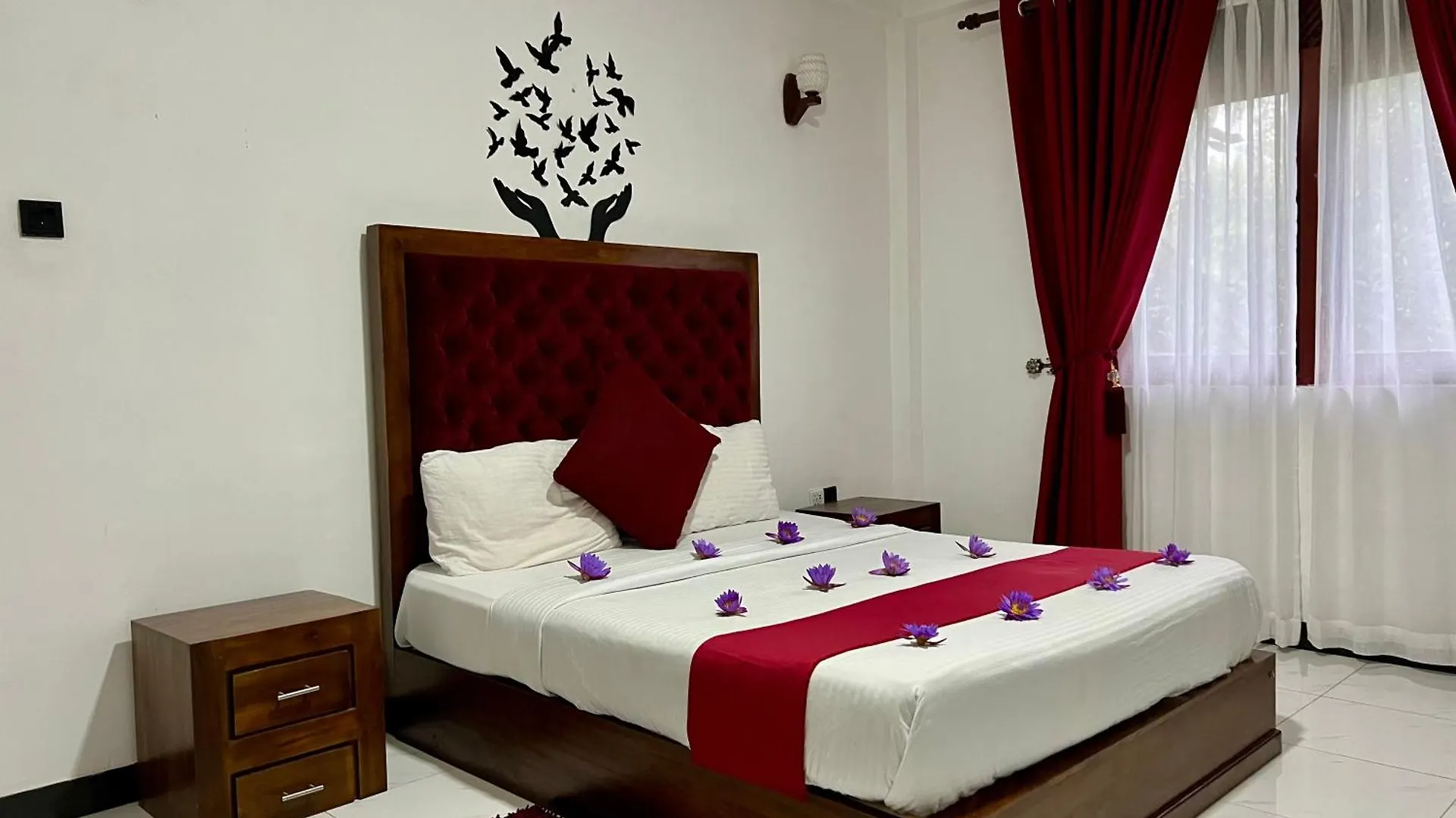Heaven Breeze Hotel Kandy 3*,  Srí Lanka